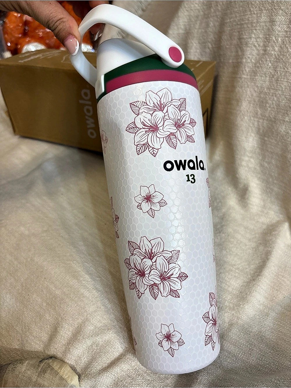 Owala FreeSip 24 oz Floral Bottle brand new